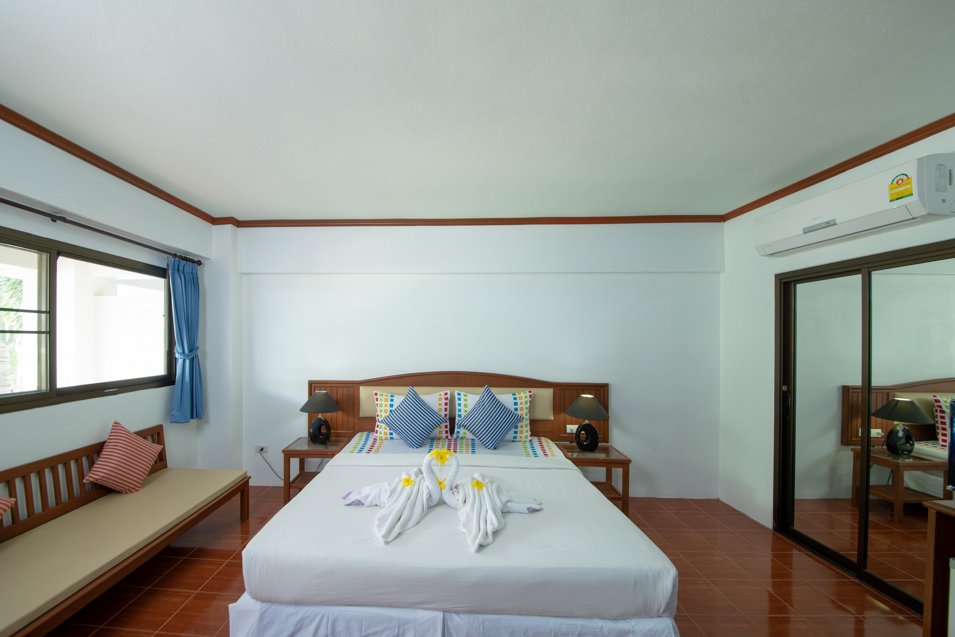 Bay Beach Resort Choeng Mon Exterior photo