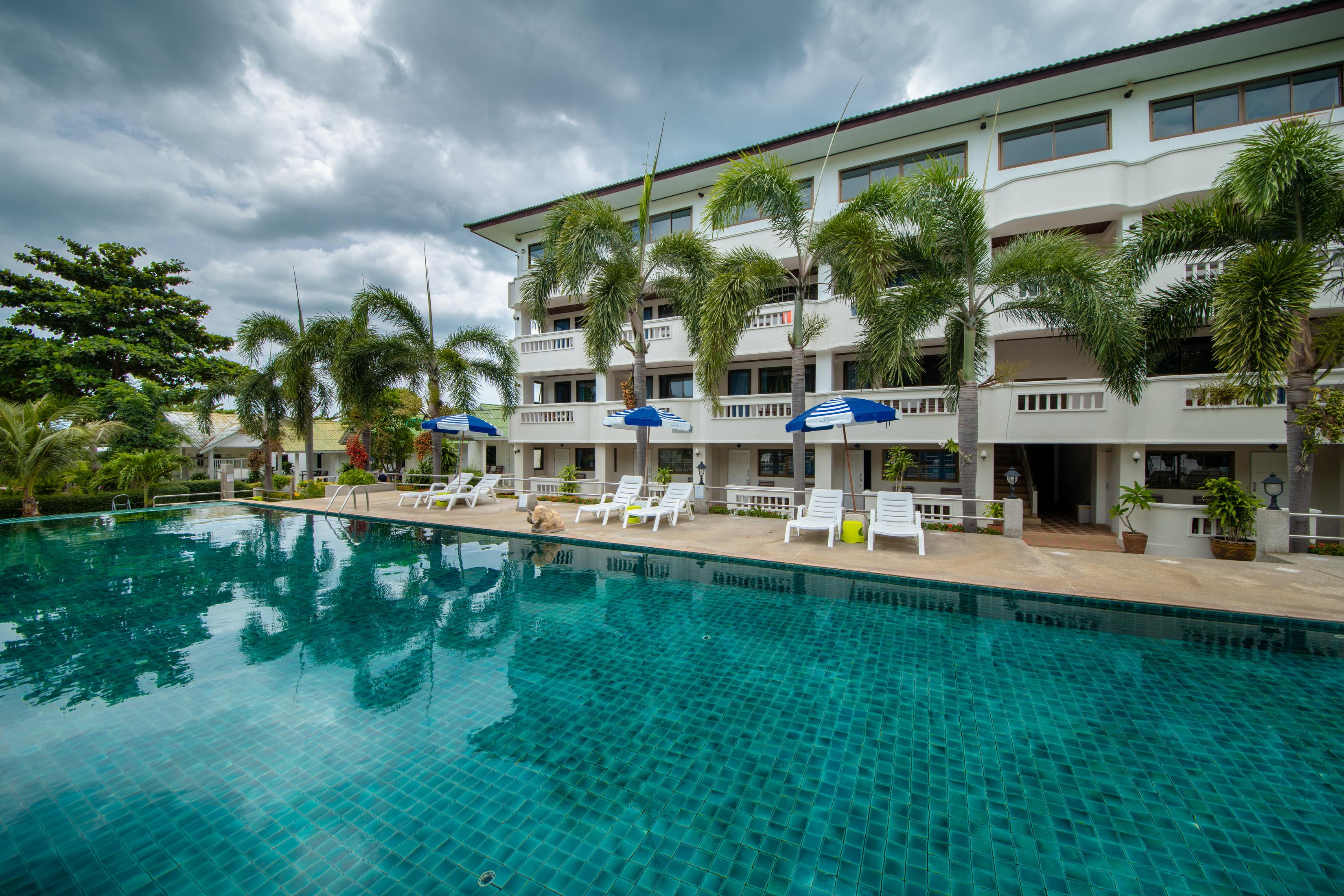 Bay Beach Resort Choeng Mon Exterior photo