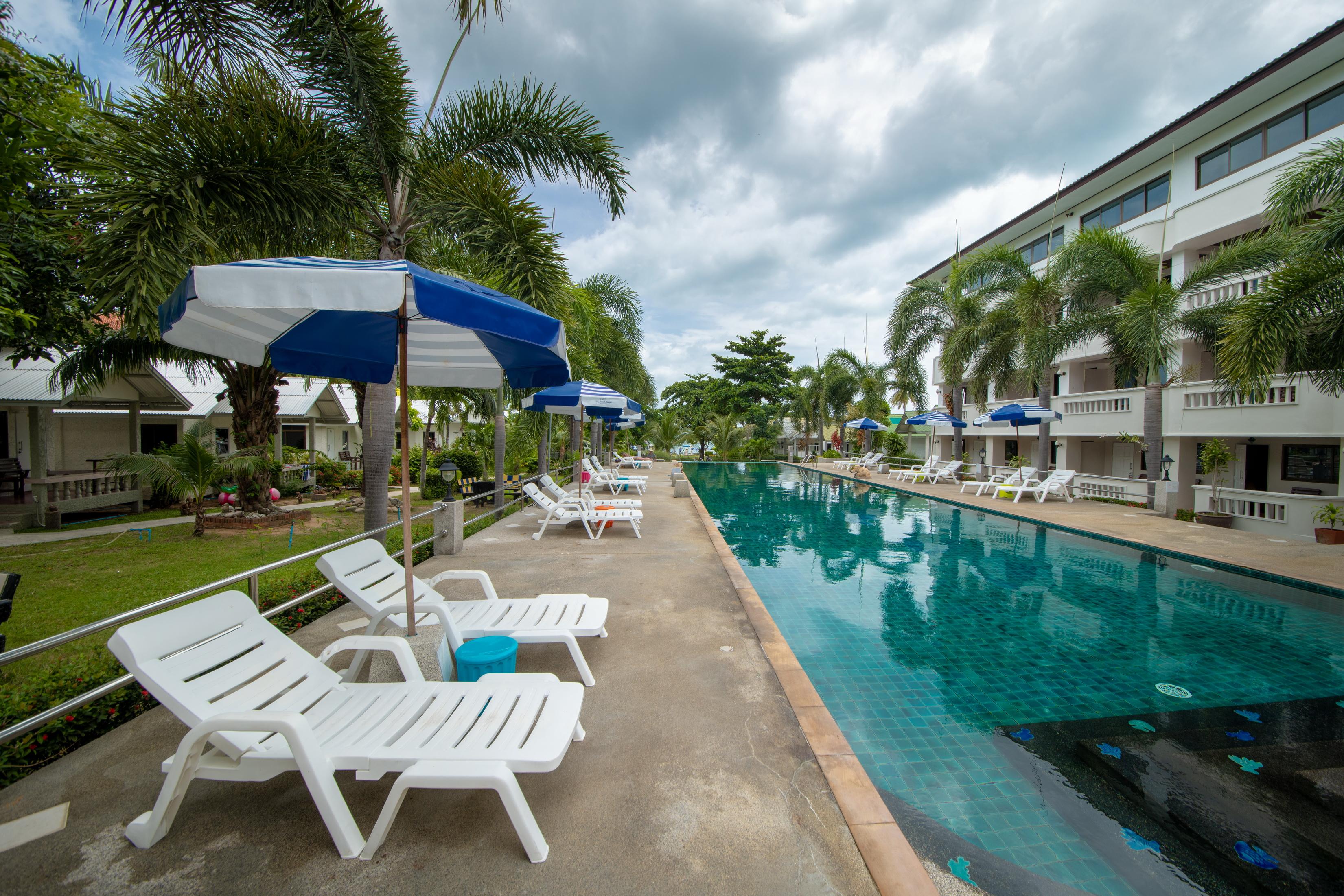 Bay Beach Resort Choeng Mon Exterior photo