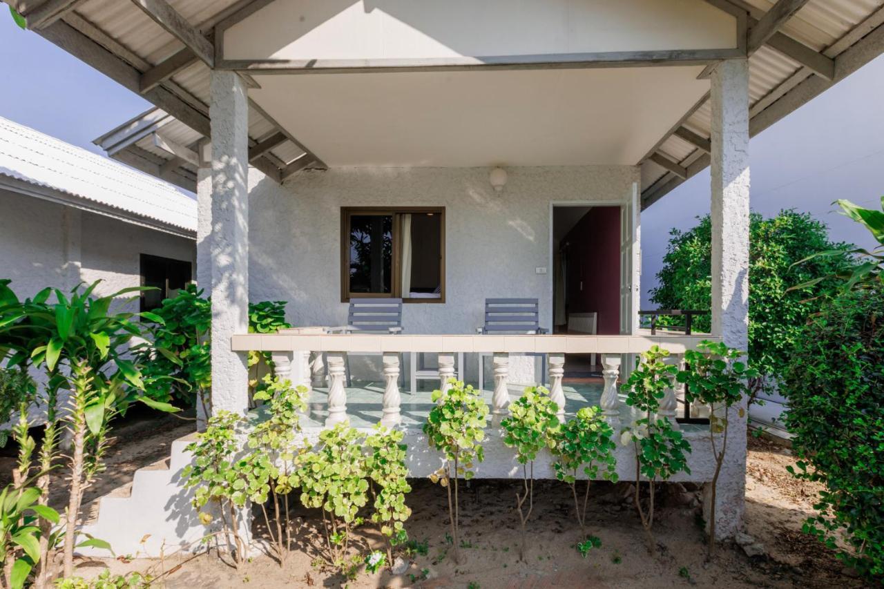 Bay Beach Resort Choeng Mon Exterior photo